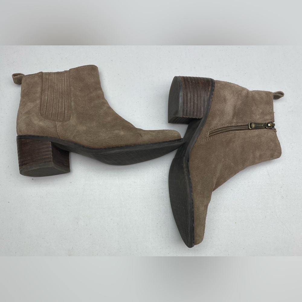 Blondo TAN Suede Ankle Boots, 6 Summer Sale